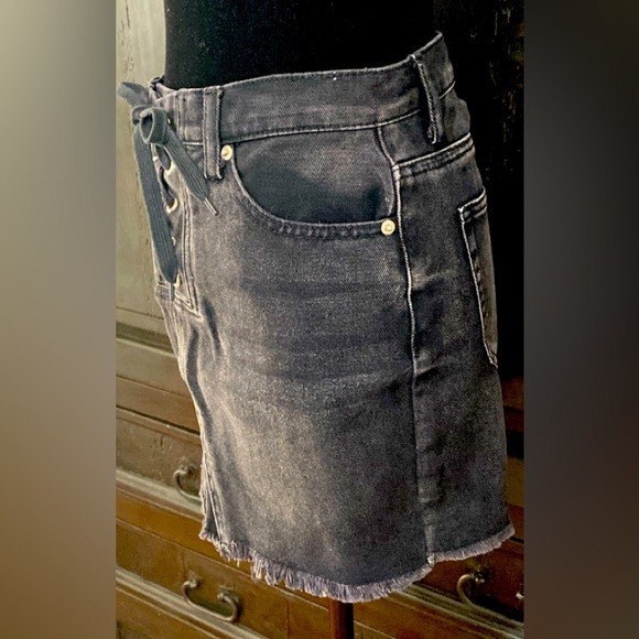 Forever 21 black jean tie up skirt.size medium - Picture 2 of 11